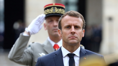 Shërbimi i detyrueshëm ushtarak &quot;kryqëzon&quot; Macronin në Francë