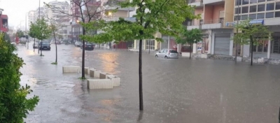 &quot;Vlora pa zot përmbytet, se i ka dalë për zot kryeministri !??&quot;