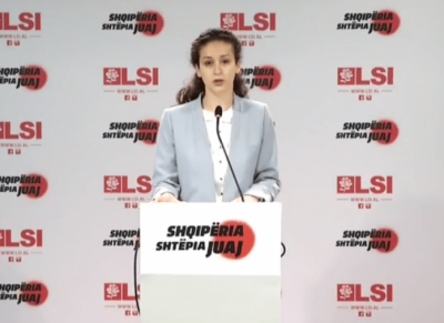 Silva Caka deputetëve të rinj: Nga sot nëse thoni se jeni të LSI përballeni me padi penale