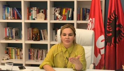 “Ne jemi këtu, po kapemi për flokësh! Shqiptarët do mbeten pa rroga”