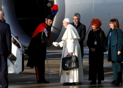 Papa: Frika nga emigrantët po i çmend njerëzit