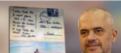 &quot;Të rrojë partia dhe xhaxhi Enver&quot;/Si e uronte Edi dhe Olsi &quot;Baba Pilon&quot; për Vitin e Ri 1983